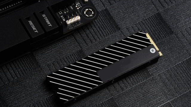 消費級SSD