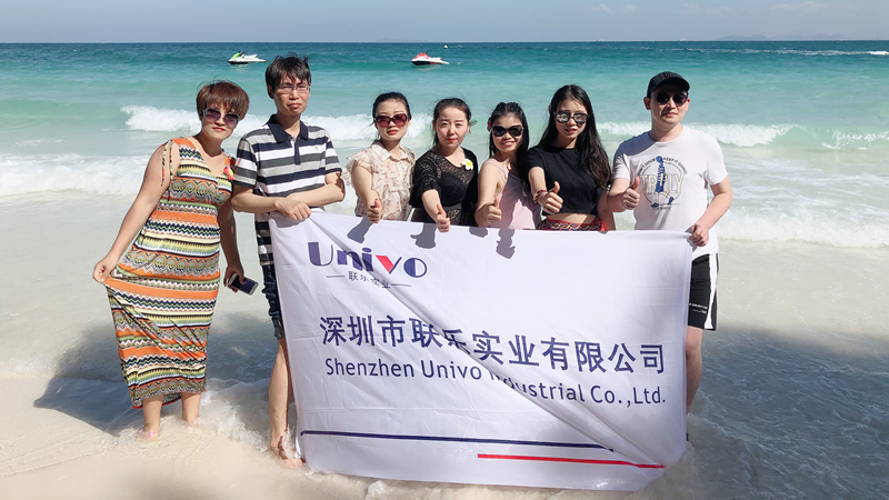 聯樂實業小伙伴游玩泰國，與世界交融